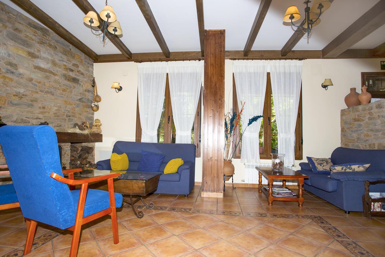 Hotel Rural Castuo H Cc 656 Пинофранкеадо Экстерьер фото